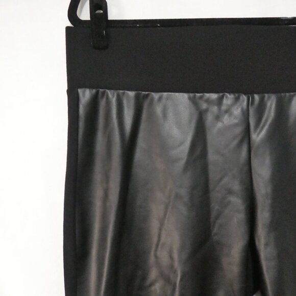 TORRID | size 2 | Sleek Black High Waisted Leggings | Faux Leather Front Panel - Picture 3 of 16
